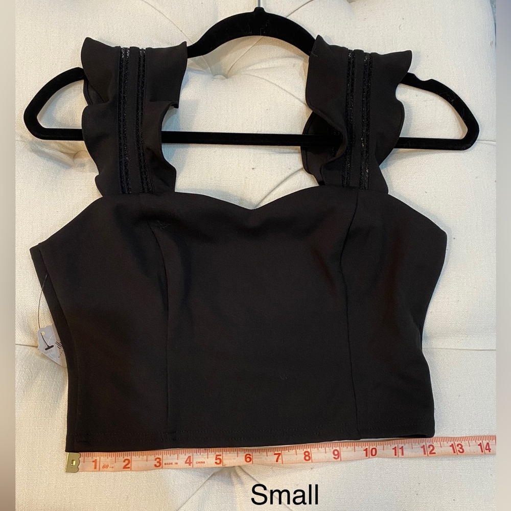 Black Crop top sleeveless with ruffle detail size small NWT - Picture 10 of 15